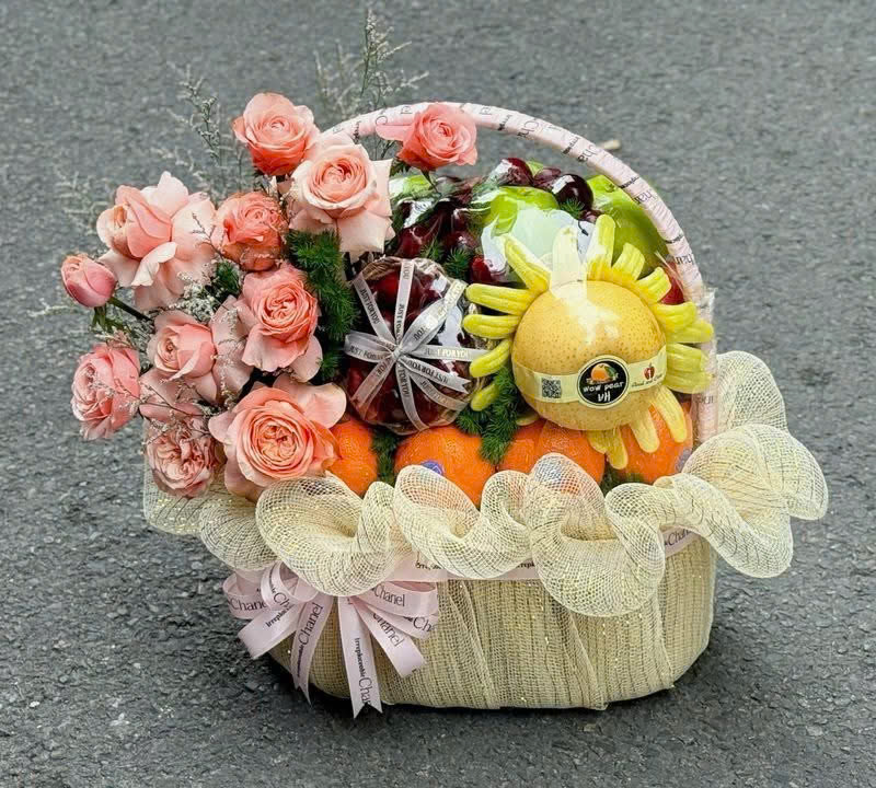 Giỏ Quà Trái Cây Và Hoa
