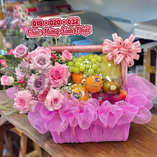 Giỏ Qu&agrave; Tr&aacute;i C&acirc;y V&agrave; Hoa 6