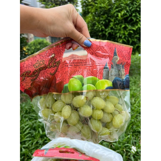 Nho xanh 250k/1kg