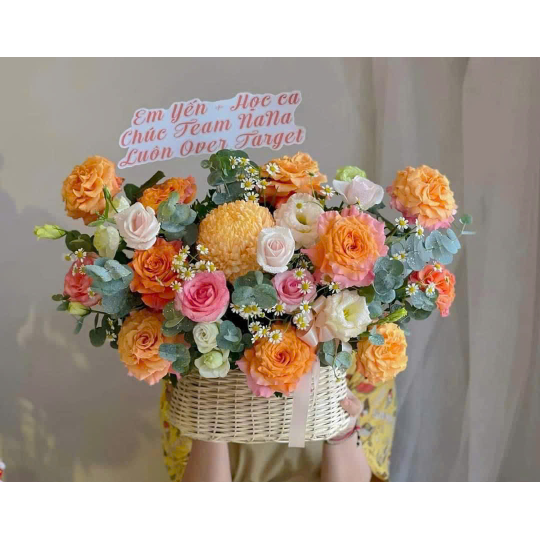Giỏ Hoa Tươi 10