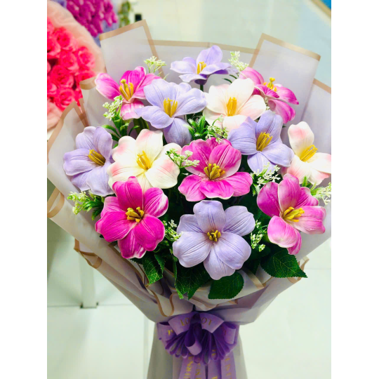 Hoa mix nhiều m&agrave;u 17