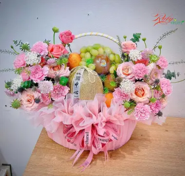 Giỏ Qu&agrave; Tr&aacute;i C&acirc;y V&agrave; Hoa 1