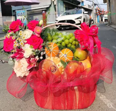 Giỏ Qu&agrave; Tr&aacute;i C&acirc;y V&agrave; Hoa 15